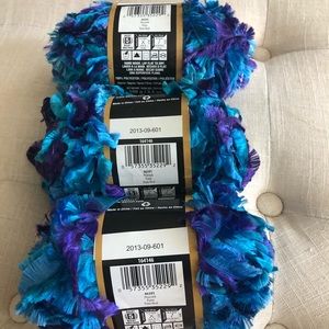 (3 skeins) Bernat Boa in color: Peacock